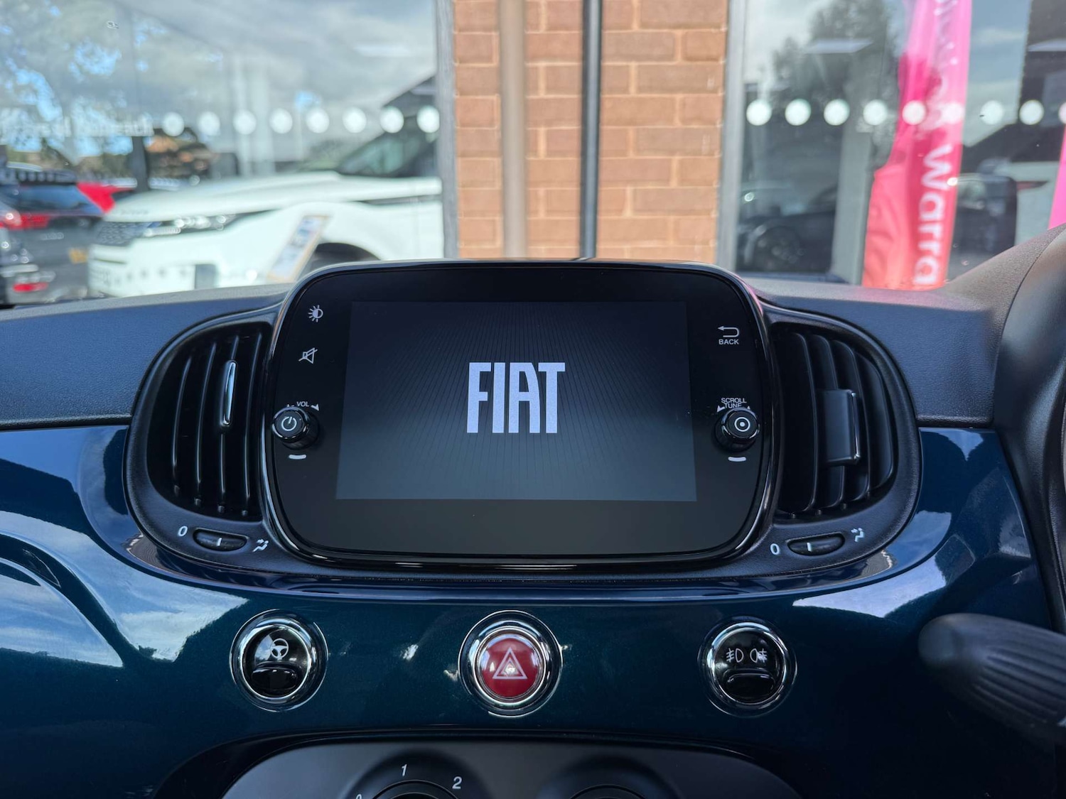 Used Fiat 500 2023 for sale - 77198011: Photo 22