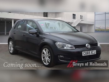 Used Volkswagen Golf 2015 for sale - 77968990: Photo