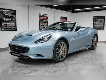 Used Ferrari California 2011 for sale - 79331052: Photo