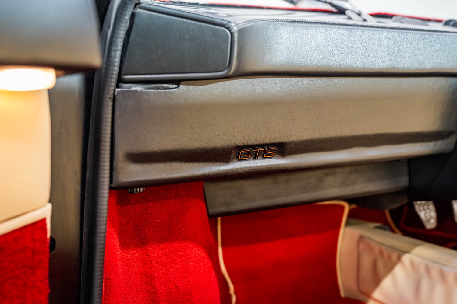 Used Ferrari 328 for sale - 77976124: Photo 43