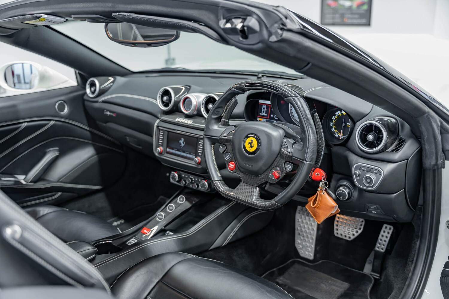 Used Ferrari California 2015 for sale - 77932935: Photo 33
