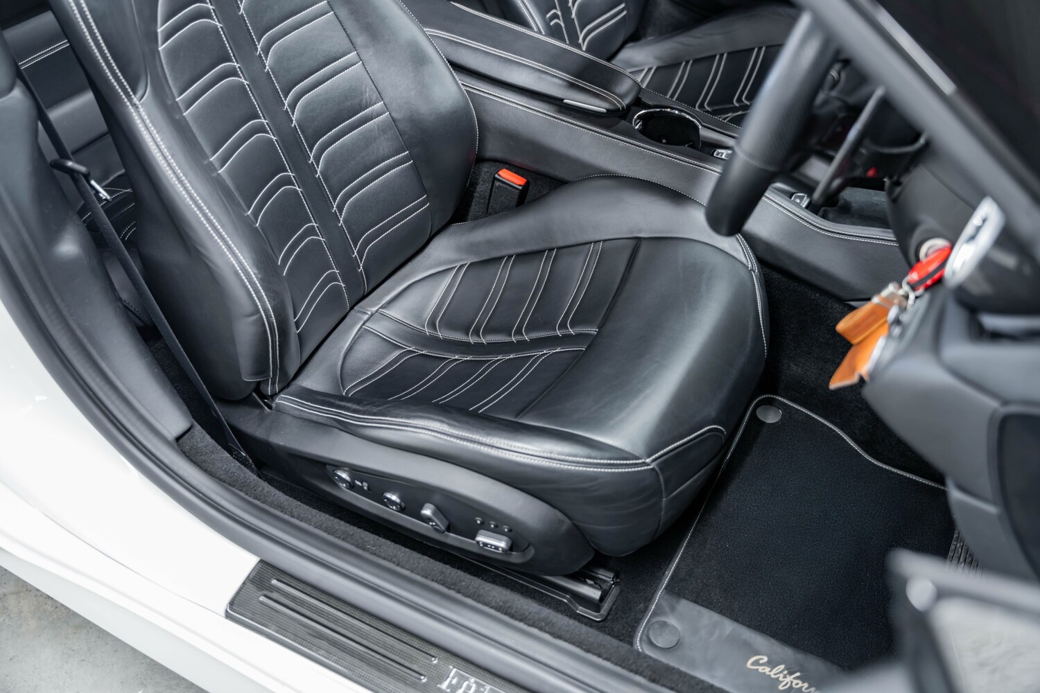 Used Ferrari California 2015 for sale - 77932935: Photo 40