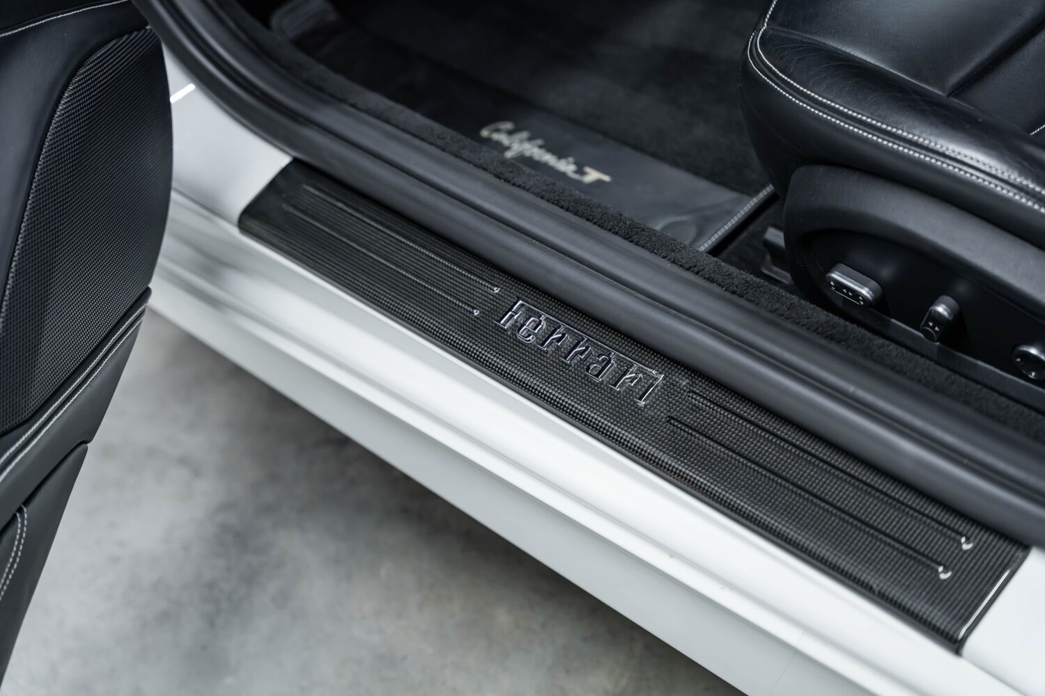 Used Ferrari California 2015 for sale - 77932935: Photo 48