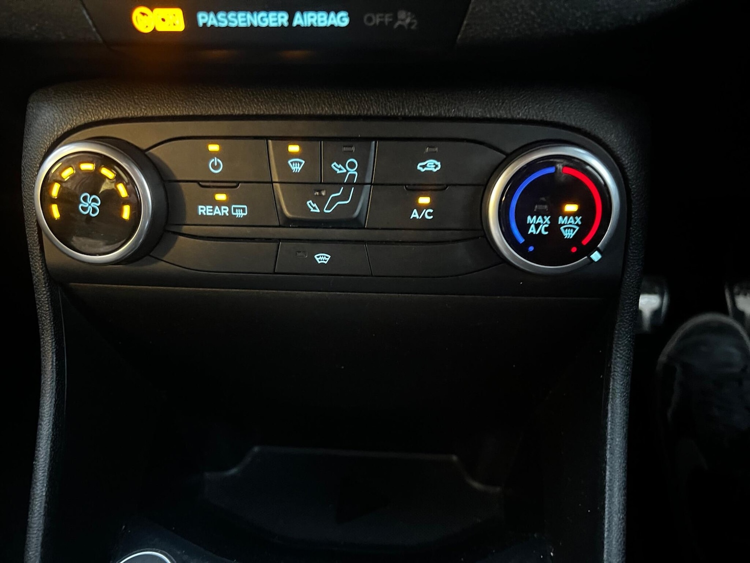 Used Ford Fiesta 2018 for sale - 76634248: Photo 24