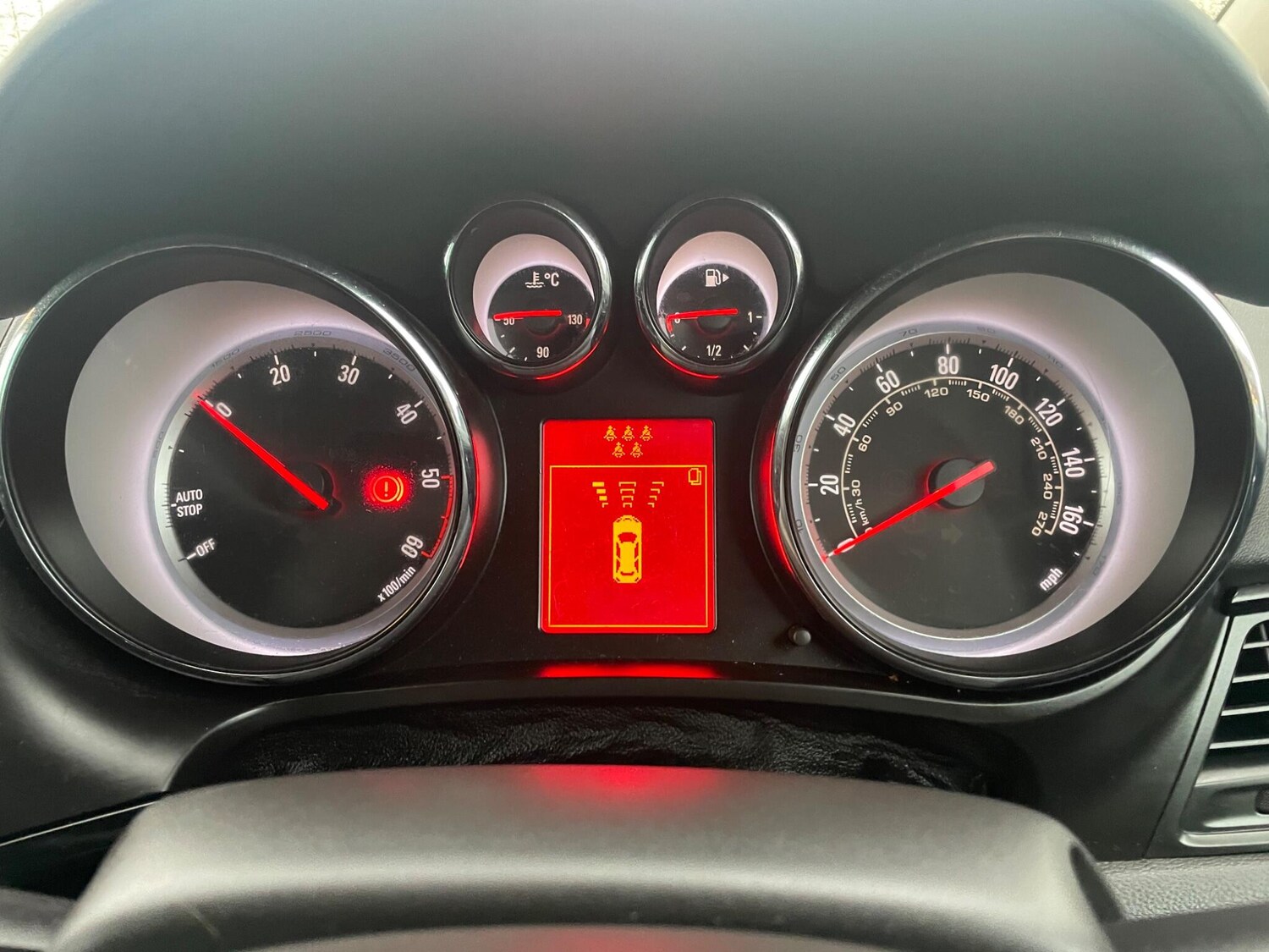 Used Vauxhall Zafira Tourer for sale - 77496921: Photo 32