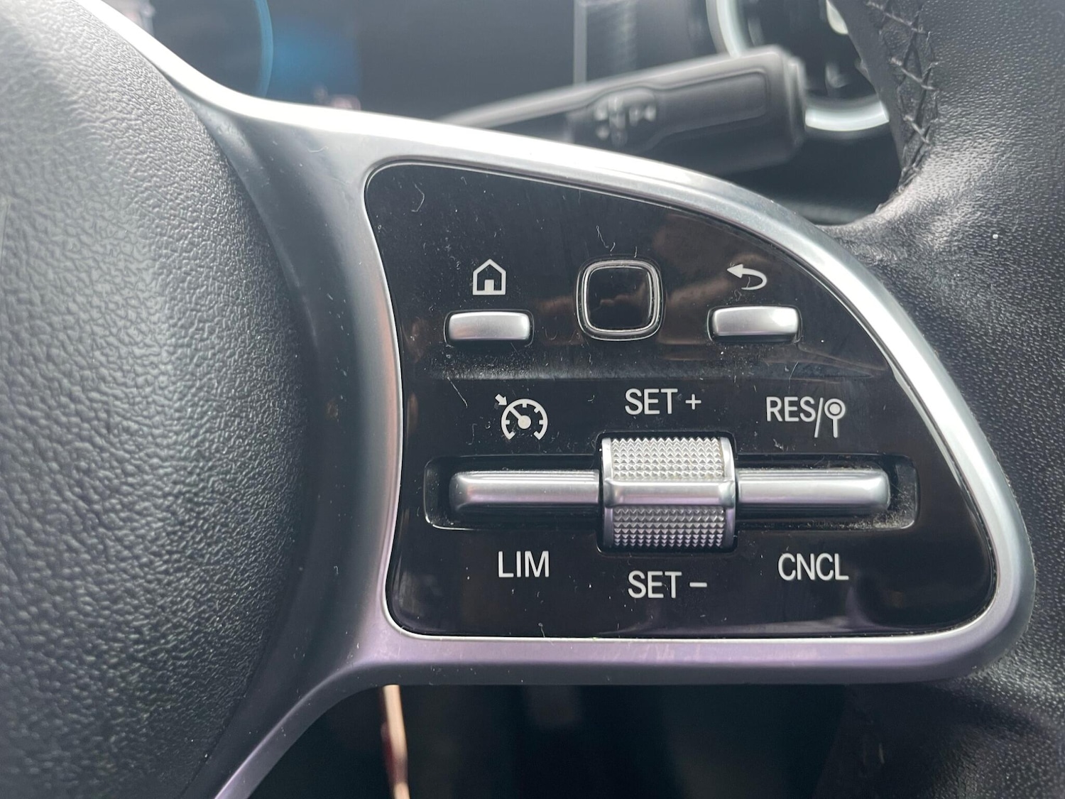 Used Mercedes-Benz A-Class 2018 for sale - 77306188: Photo 24