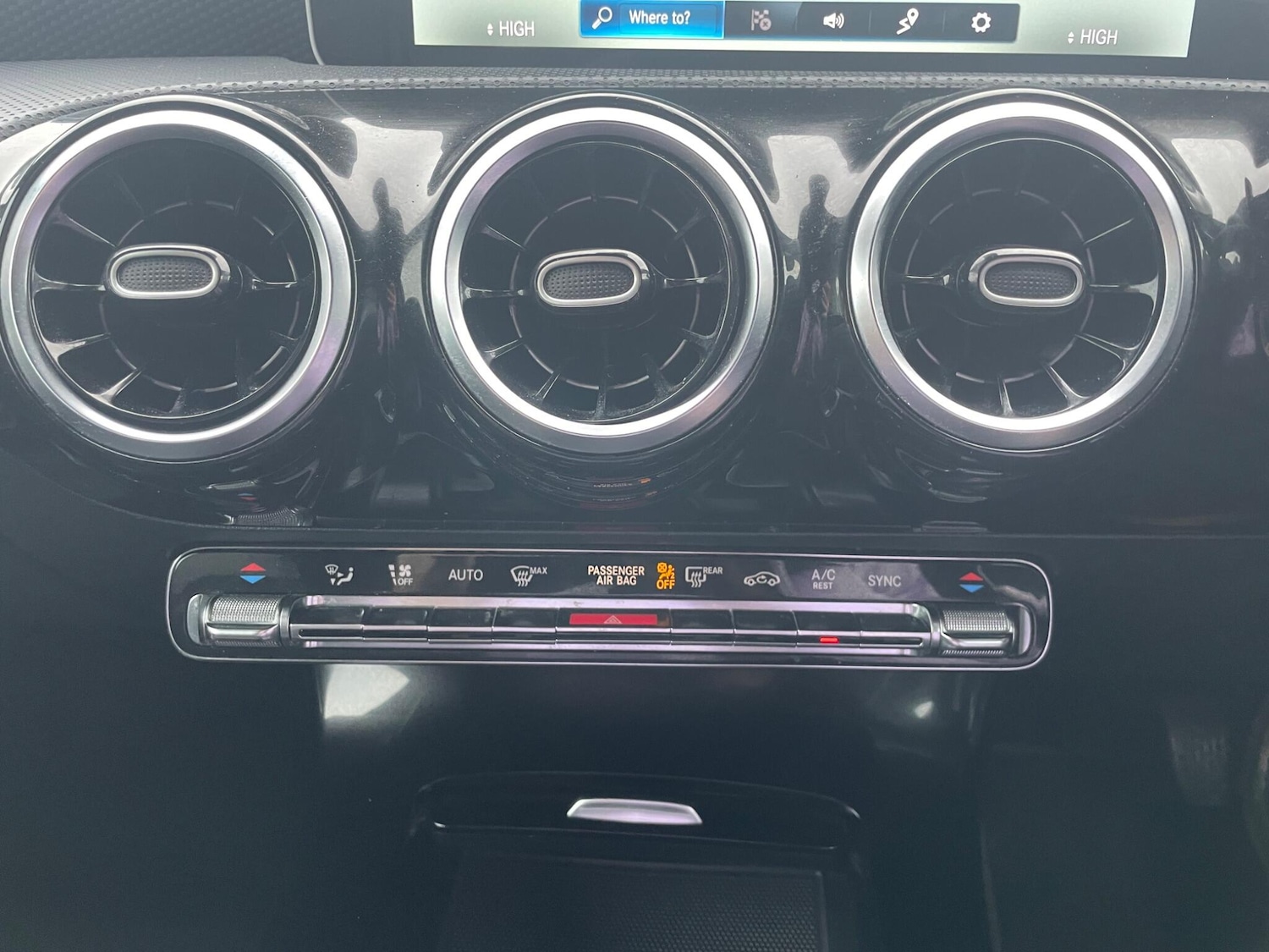 Used Mercedes-Benz A-Class 2018 for sale - 77306188: Photo 43