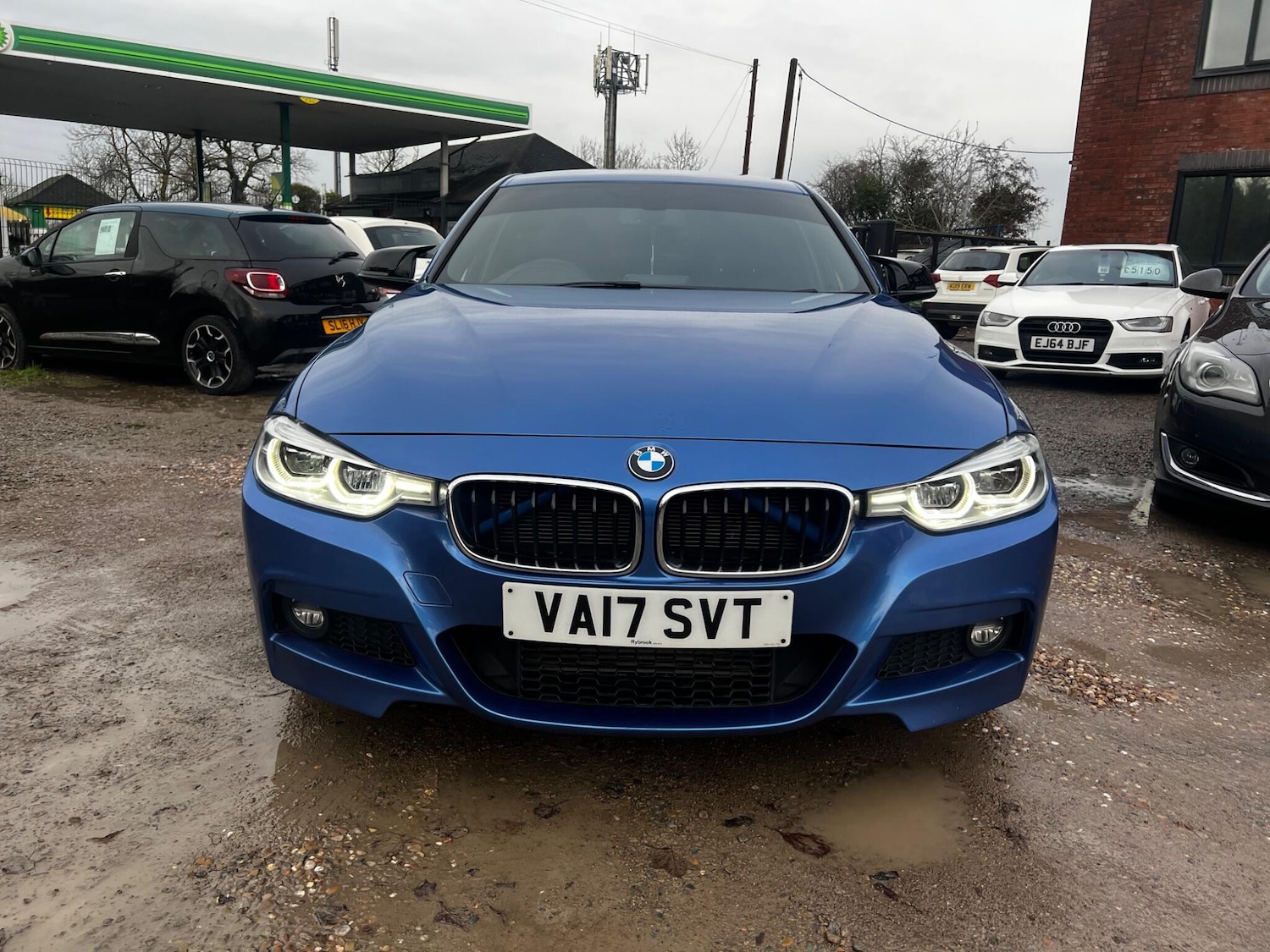 Used BMW 3 Series 2017 for sale - 77550504: Photo 2