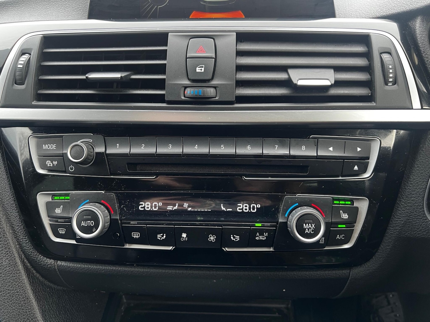 Used BMW 3 Series 2017 for sale - 77550504: Photo 25