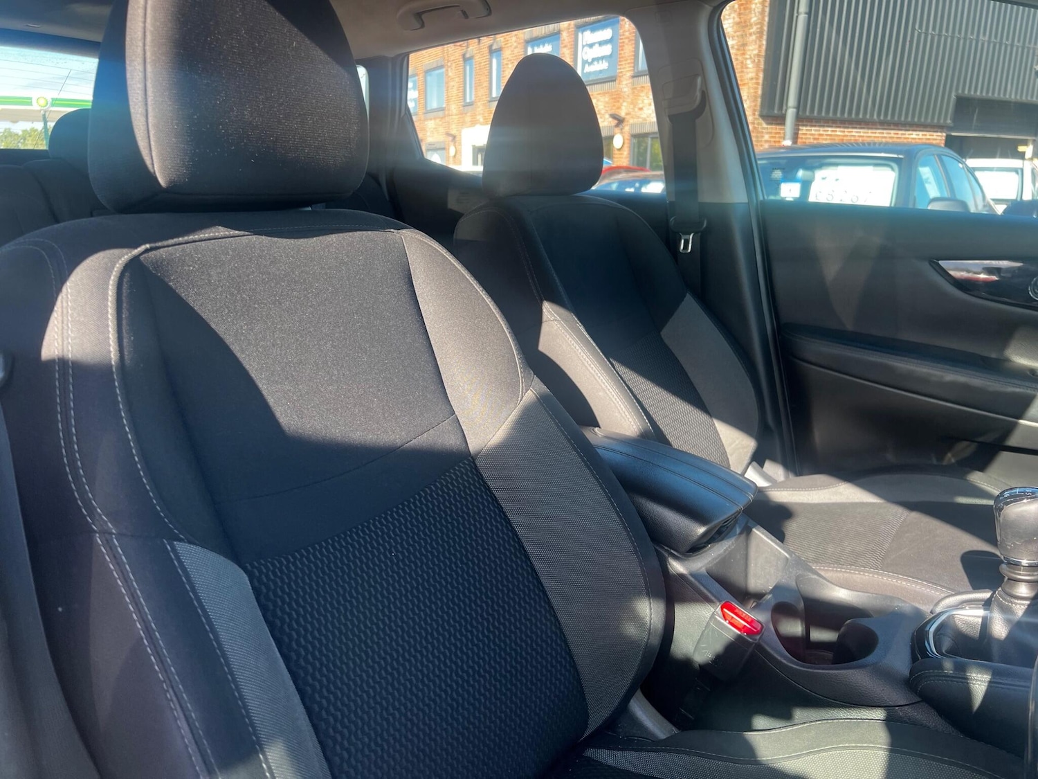 Used Nissan Qashqai 2018 for sale - 76486747: Photo 16