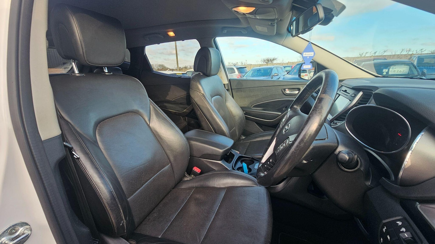 Used Hyundai Santa Fe 2015 for sale - 77049854: Photo 13