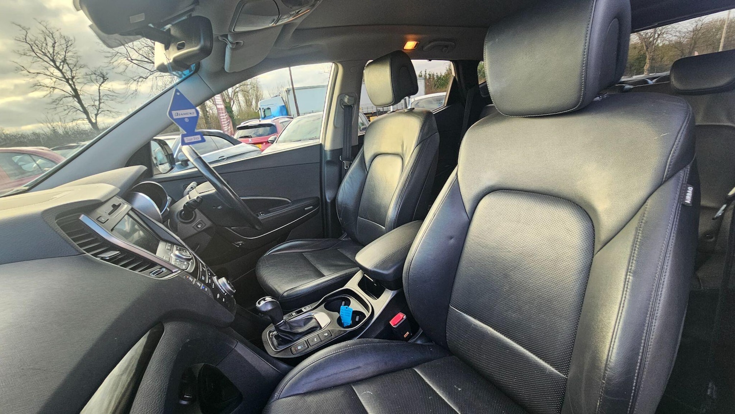 Used Hyundai Santa Fe 2015 for sale - 77049854: Photo 26