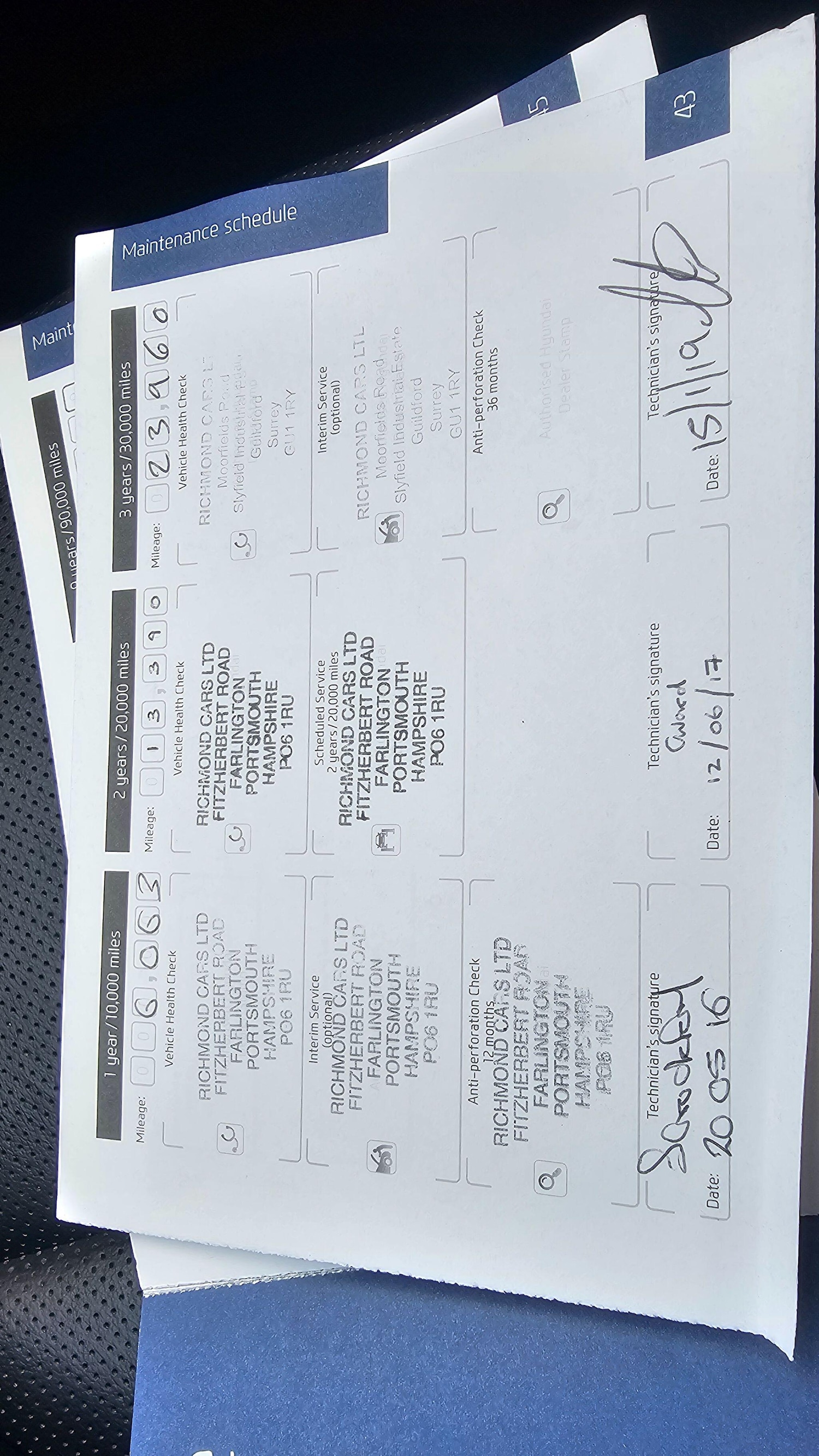 Used Hyundai Santa Fe 2015 for sale - 77049854: Photo 29