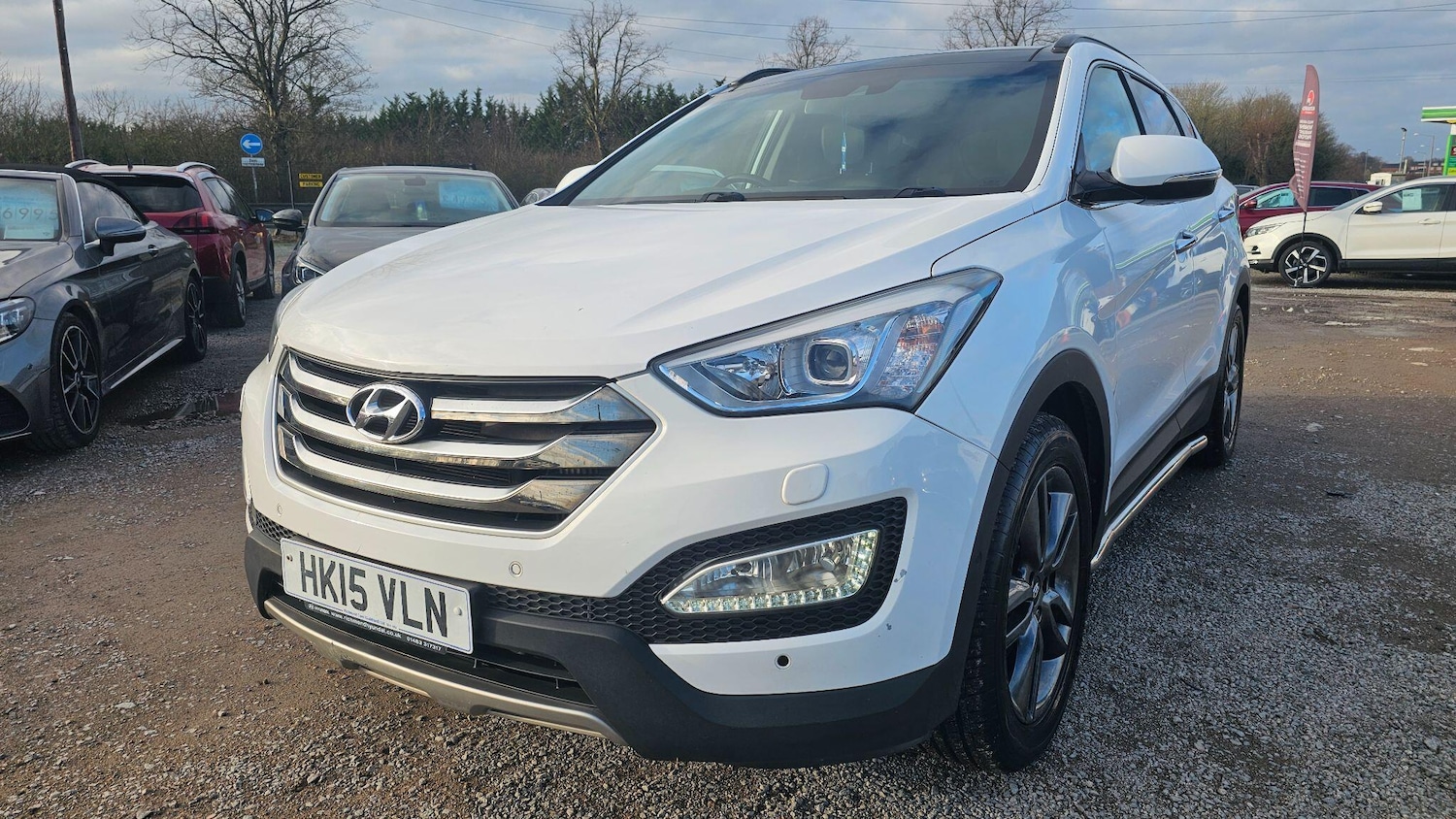Used Hyundai Santa Fe 2015 for sale - 77049854: Photo 3