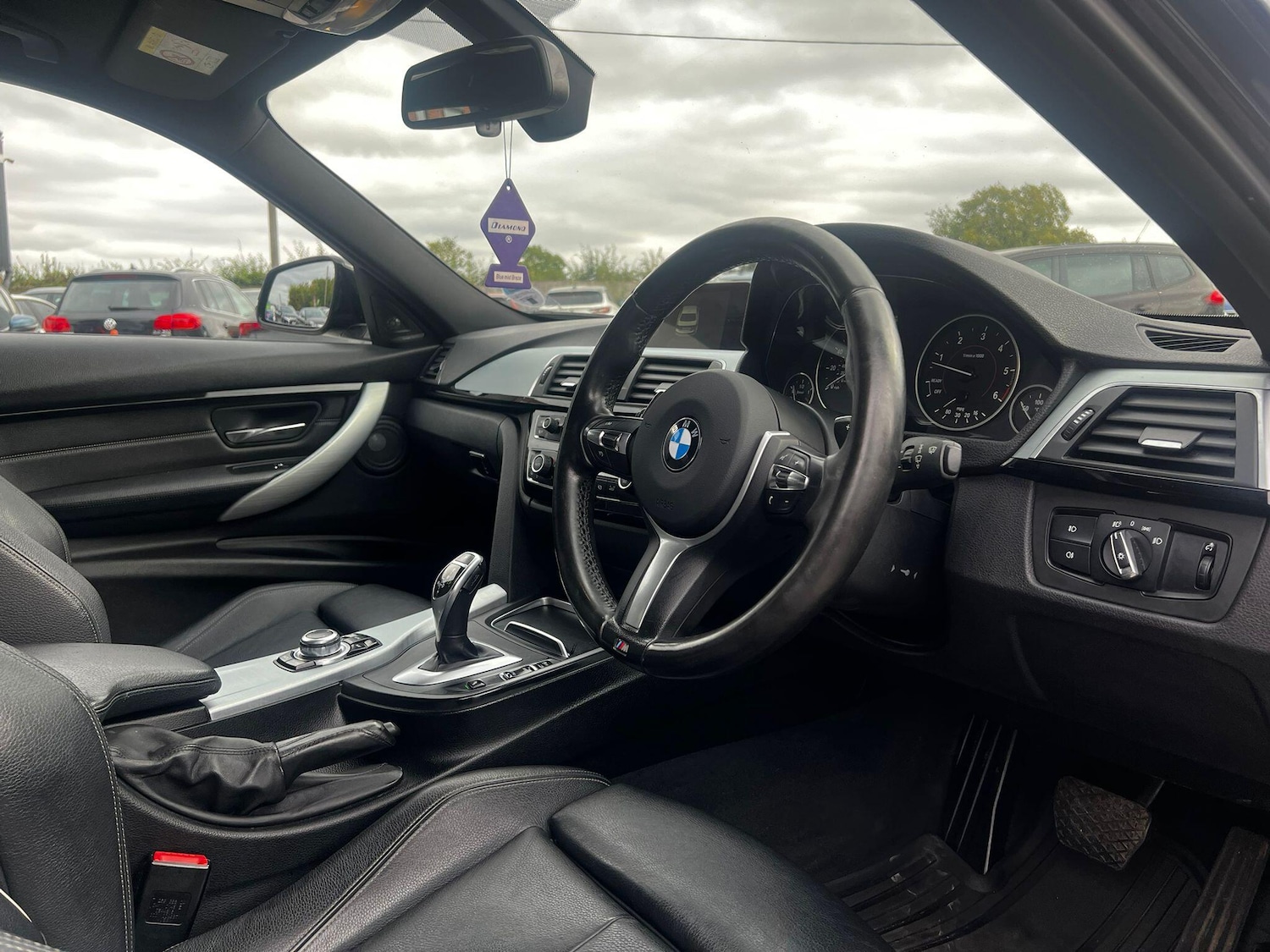 Used BMW 3 Series 2015 for sale - 76486778: Photo 10