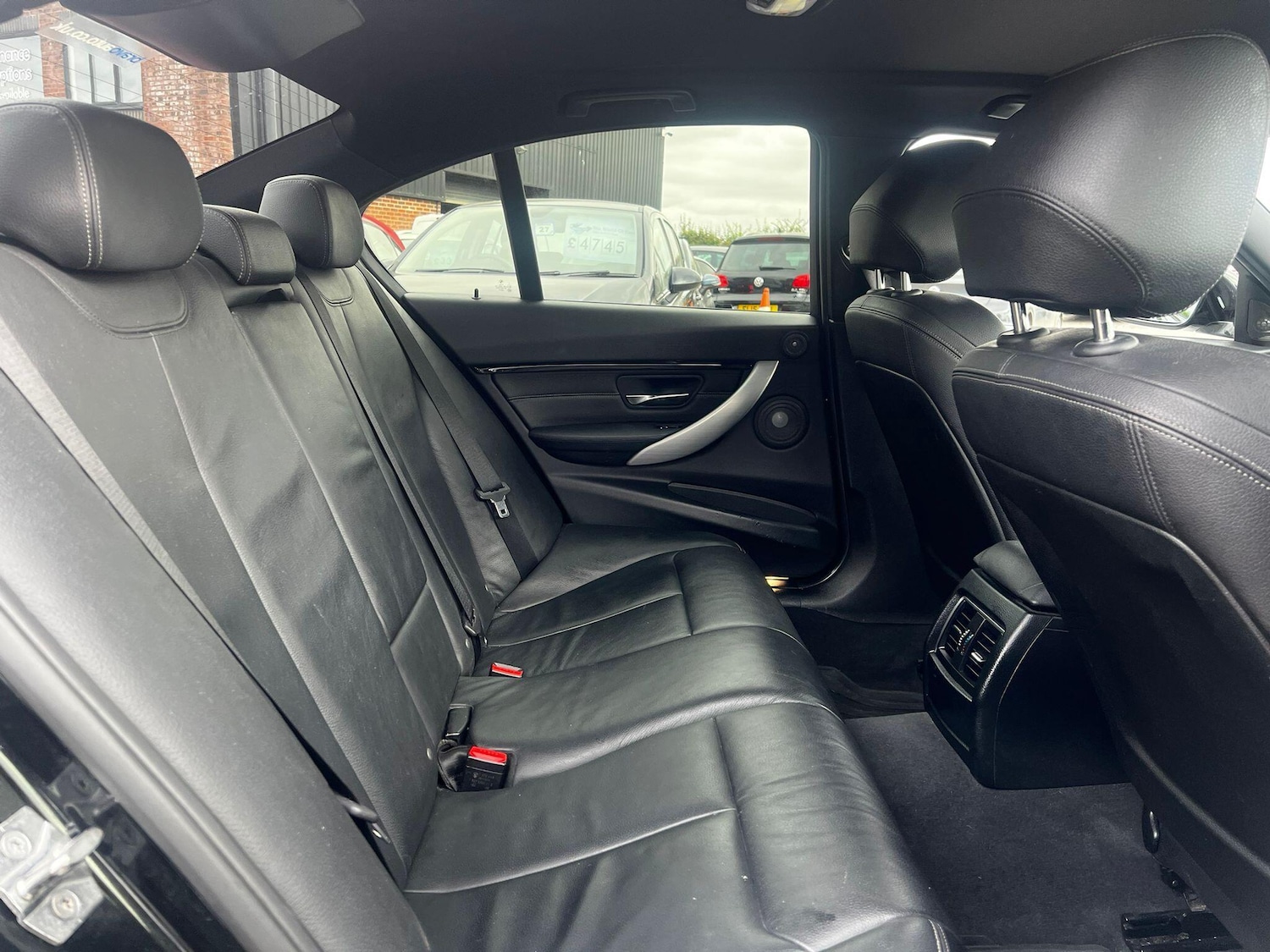 Used BMW 3 Series 2015 for sale - 76486778: Photo 13