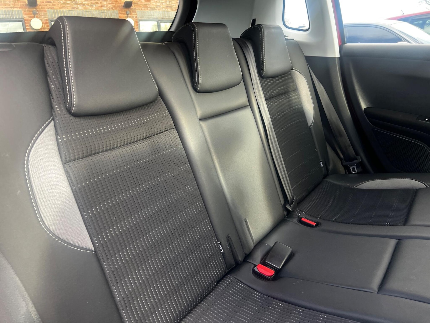 Used Peugeot 2008 2017 for sale - 76633571: Photo 19