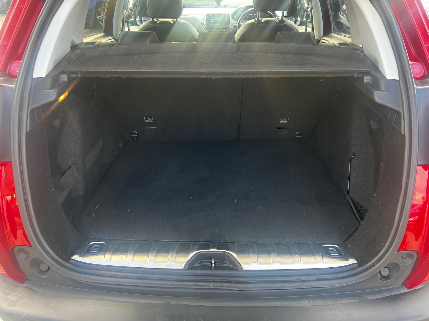 Used Peugeot 2008 2017 for sale - 76633571: Photo 28