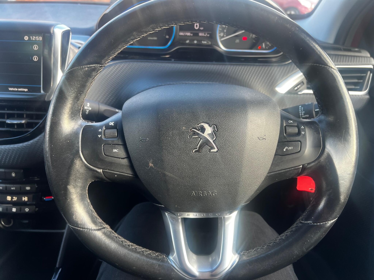 Used Peugeot 2008 2017 for sale - 76633571: Photo 29
