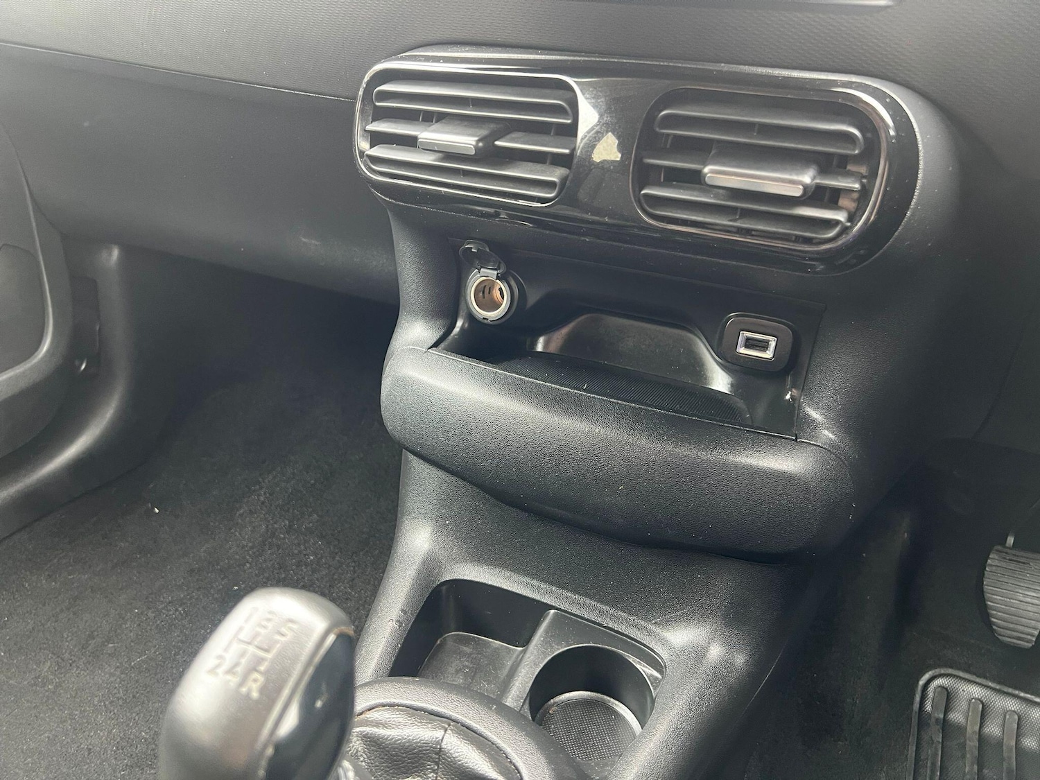 Vehicle 28