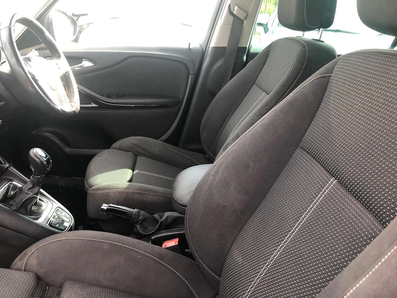 Used Vauxhall Zafira Tourer 2014 for sale - 77202583: Photo 46