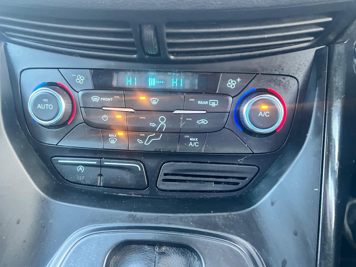 Used Ford Kuga 2018 for sale - 77091383: Photo 25