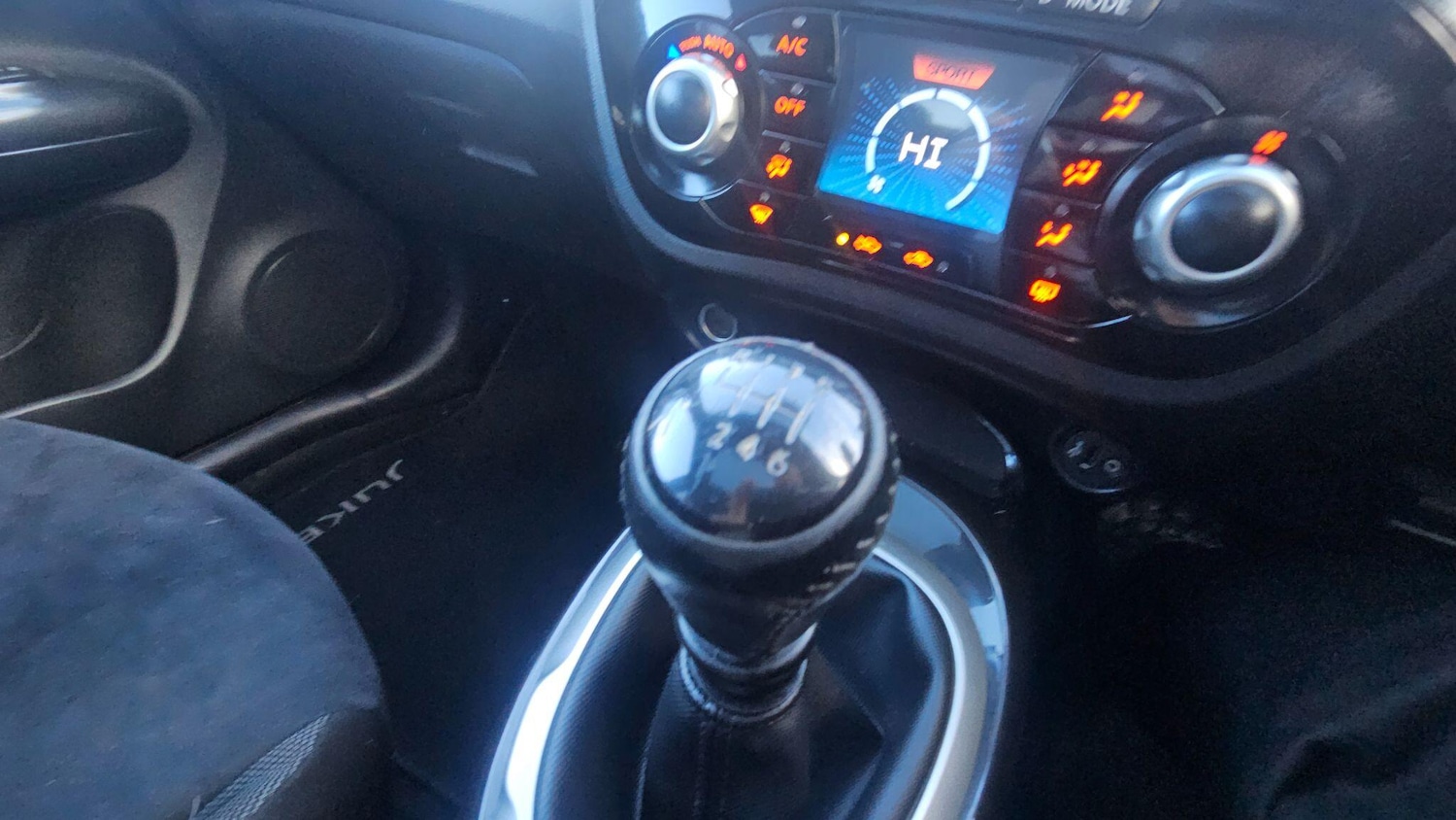 Used Nissan Juke 2015 for sale - 76645975: Photo 26