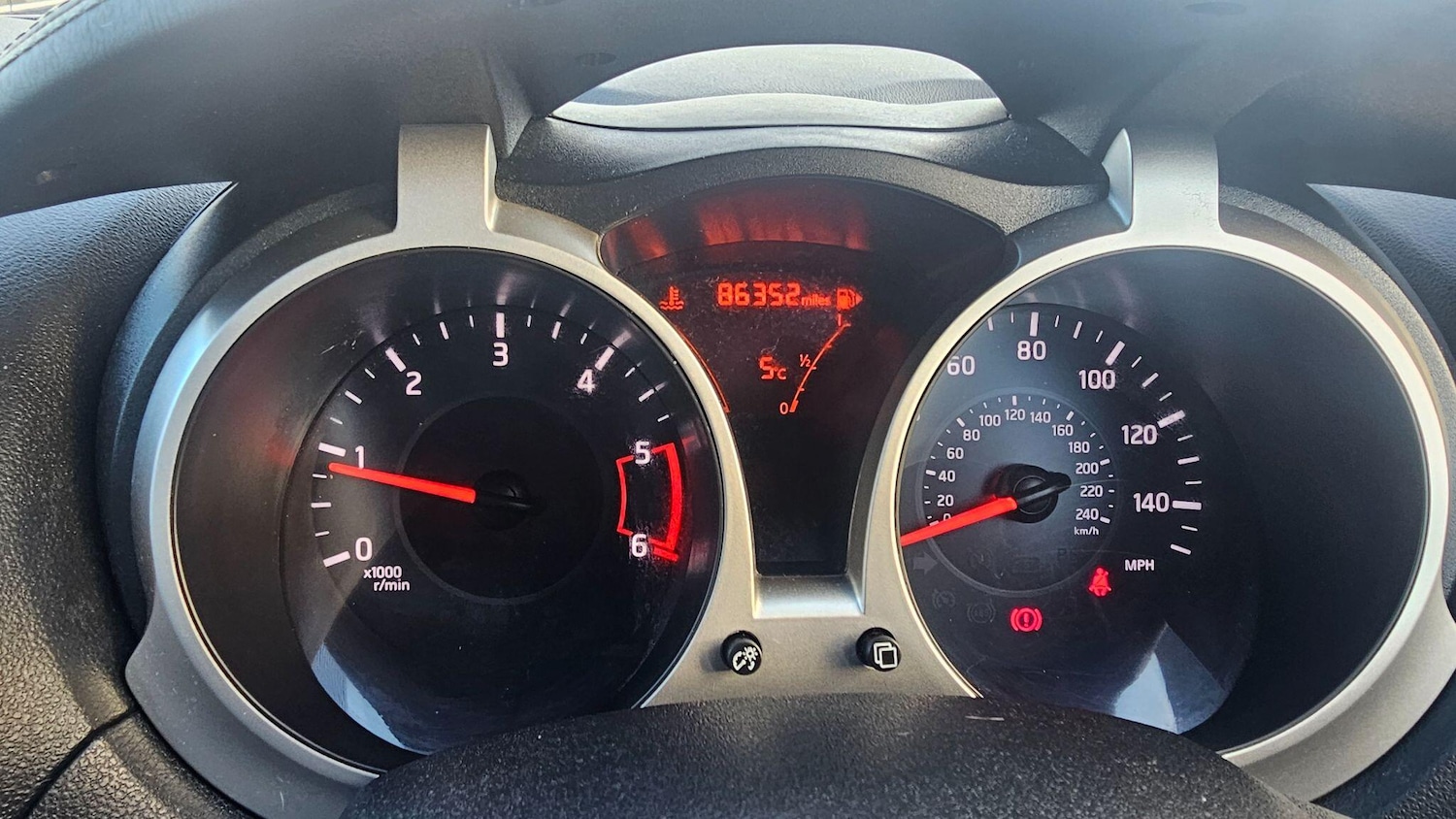 Used Nissan Juke 2015 for sale - 76645975: Photo 31