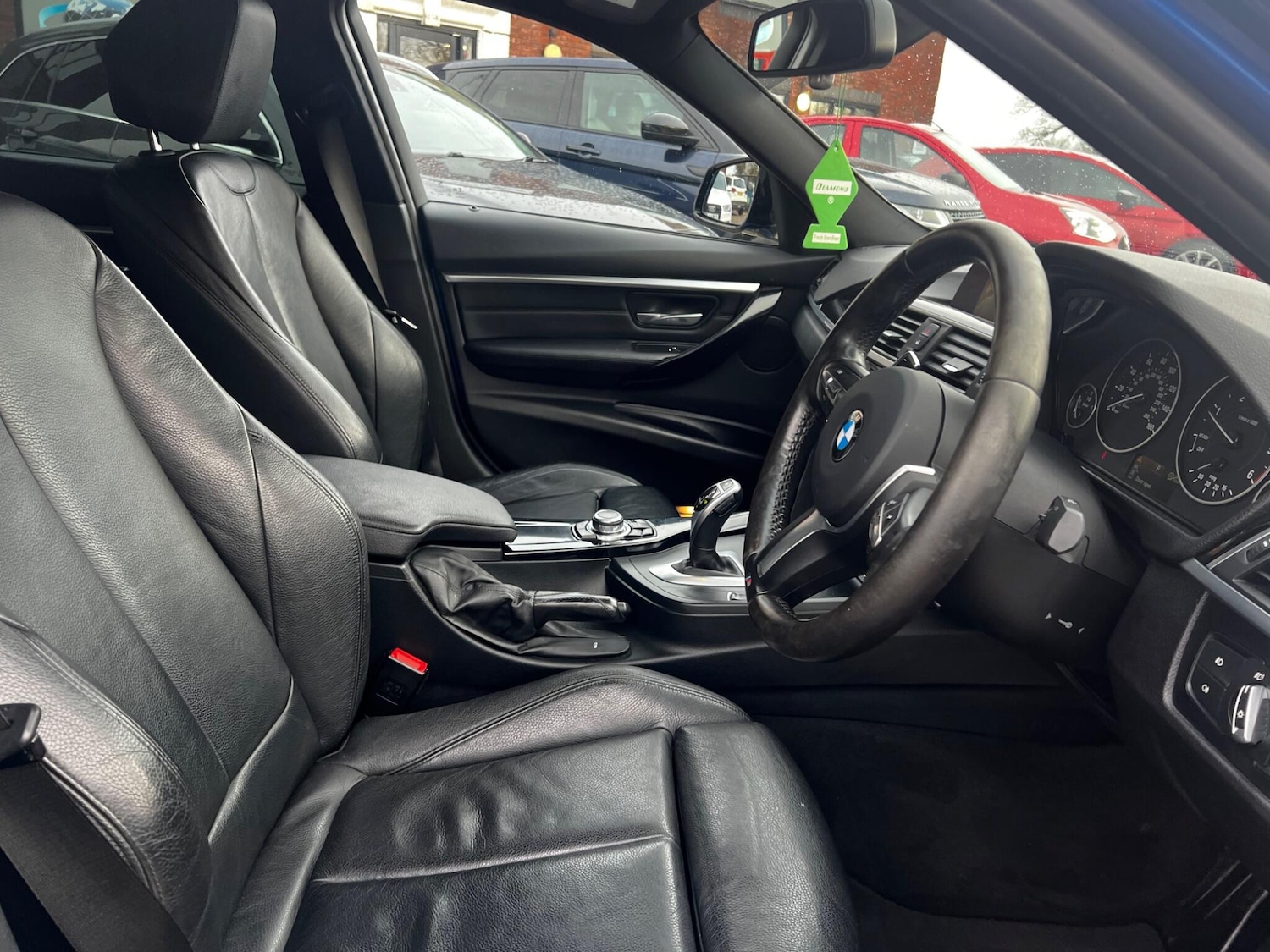 Used BMW 3 Series 2017 for sale - 77345367: Photo 15