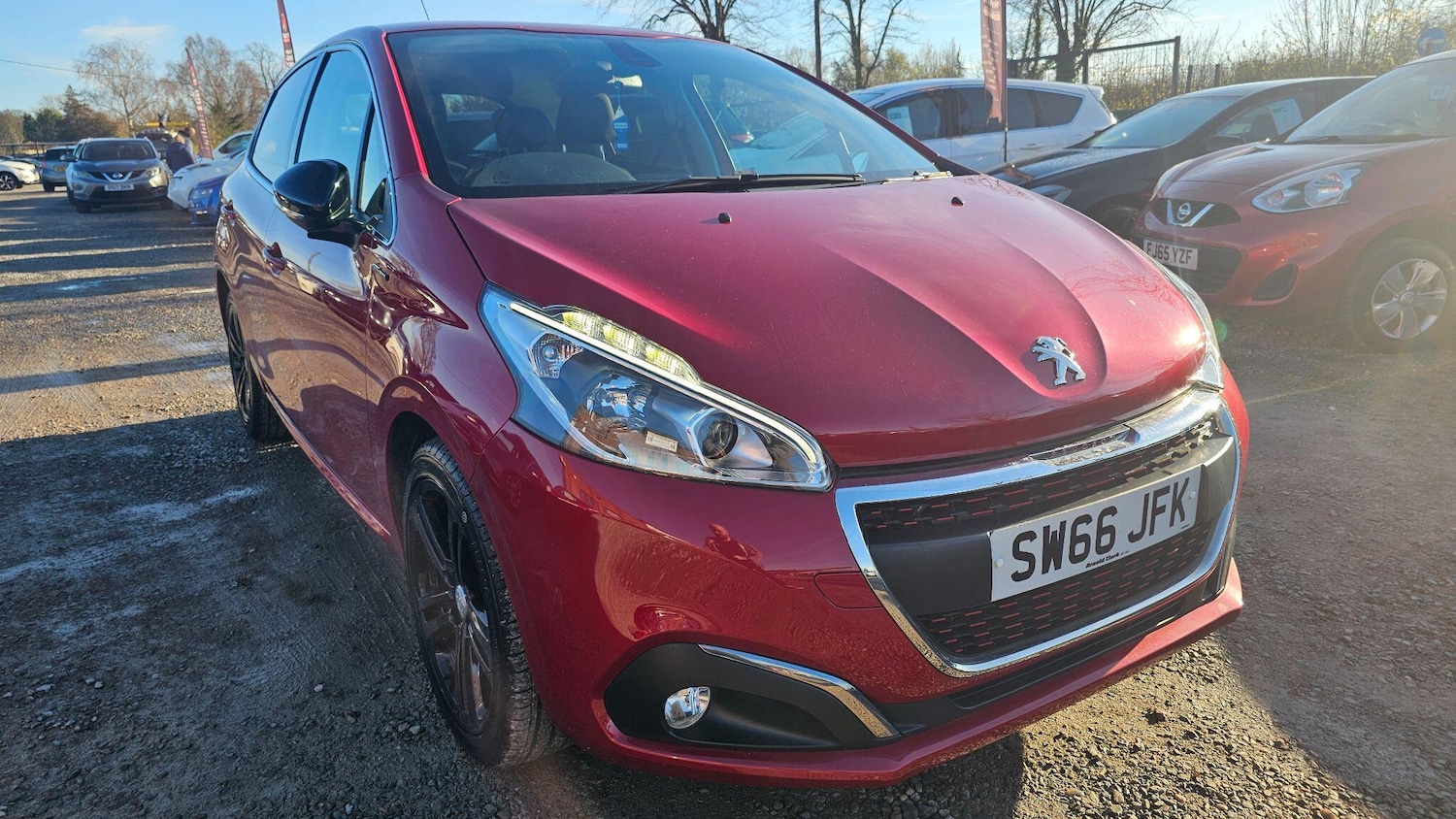 Used Peugeot 208 for sale - 76658355: Photo 1