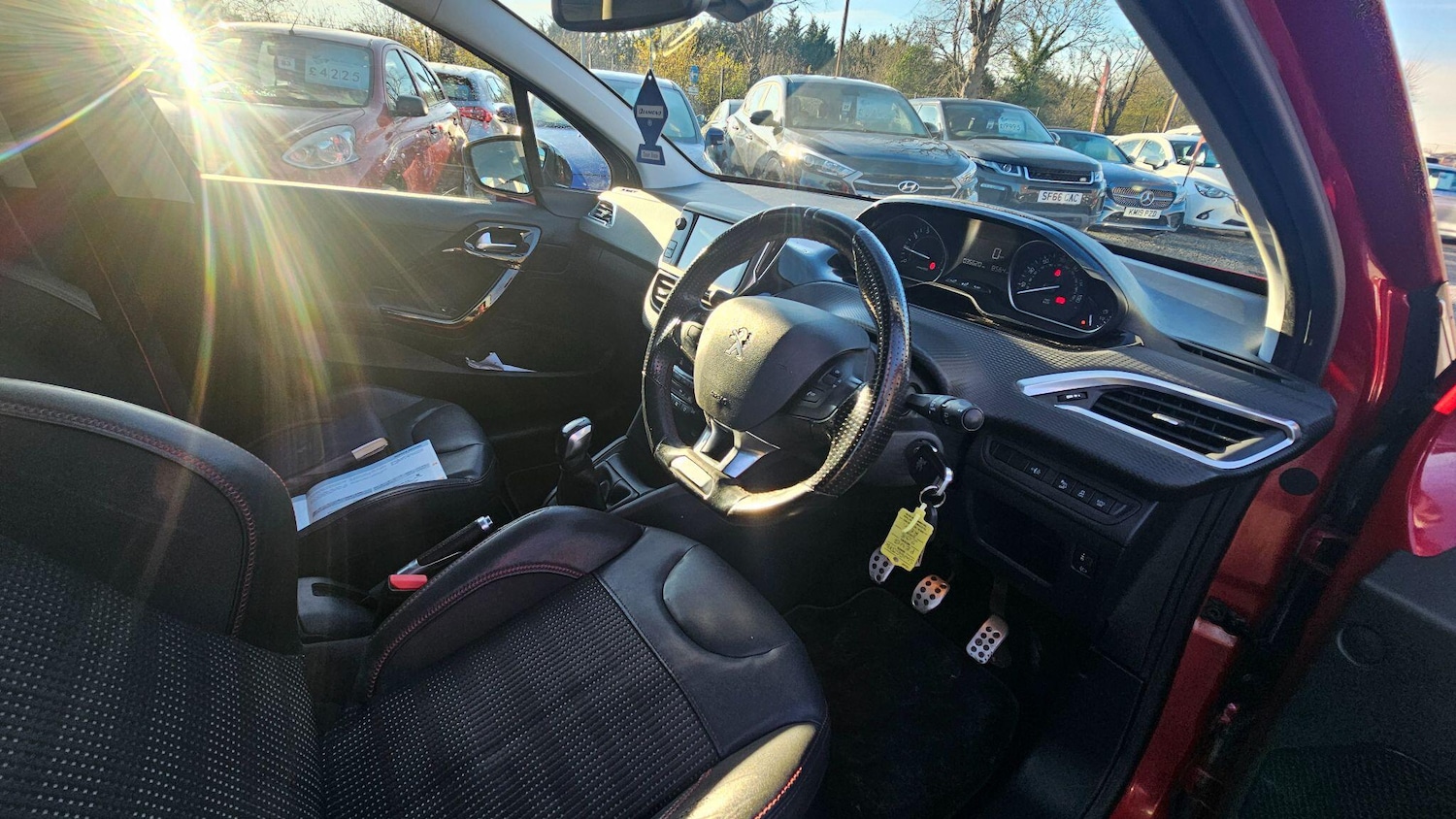 Used Peugeot 208 for sale - 76658355: Photo 11