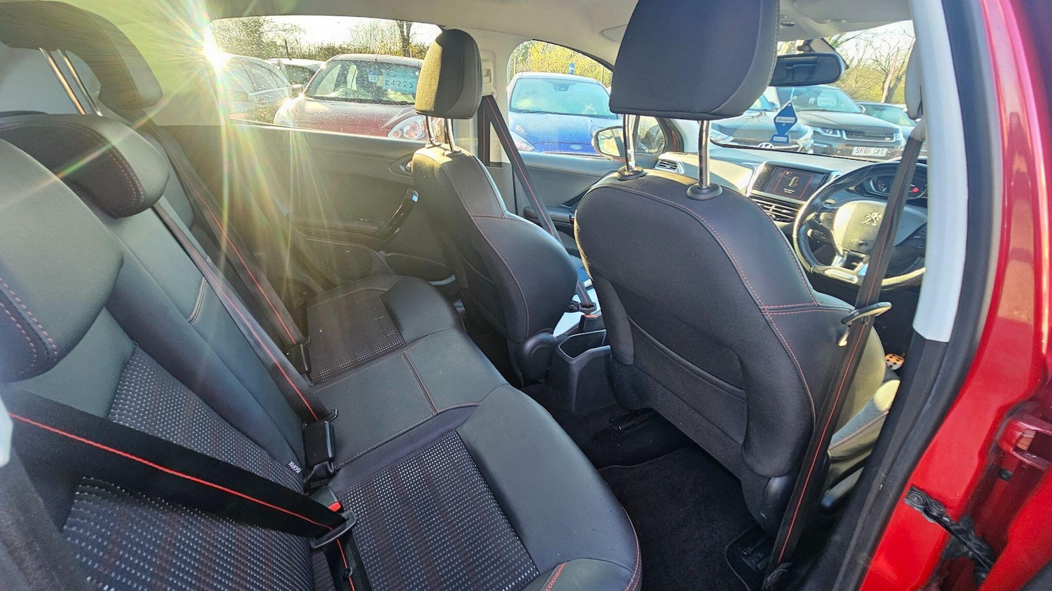 Used Peugeot 208 for sale - 76658355: Photo 14