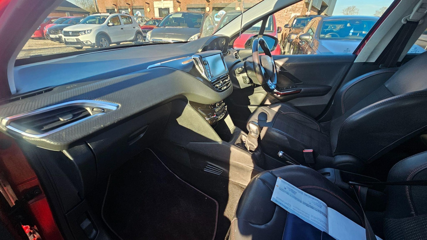 Used Peugeot 208 for sale - 76658355: Photo 19