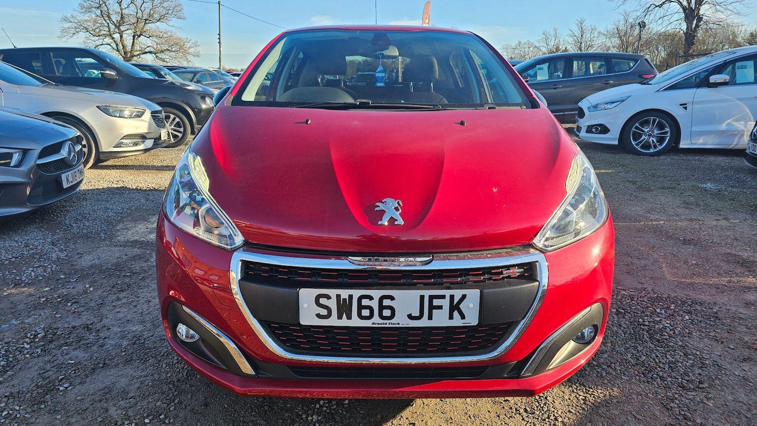 Used Peugeot 208 for sale - 76658355: Photo 2