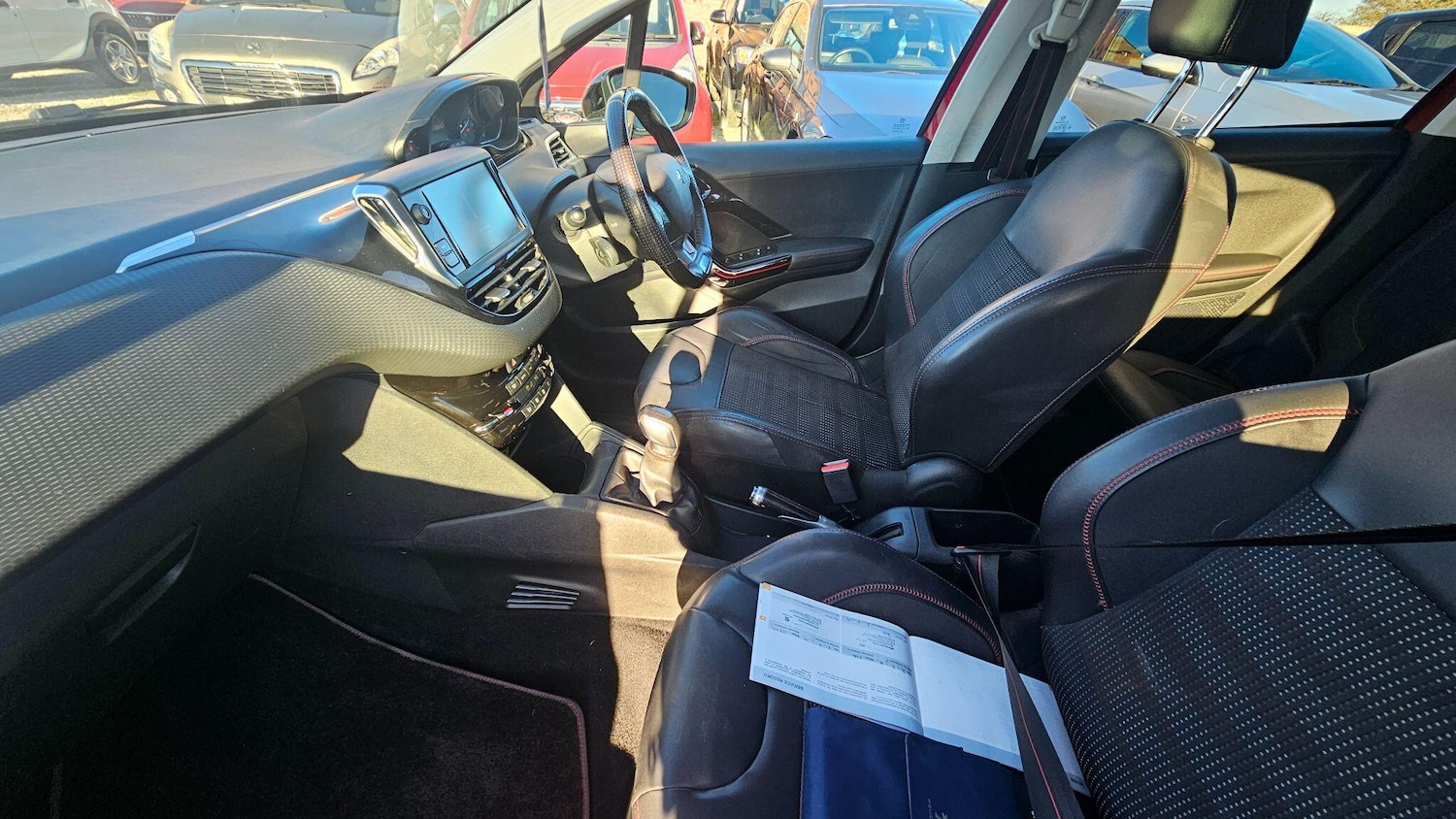 Used Peugeot 208 for sale - 76658355: Photo 21