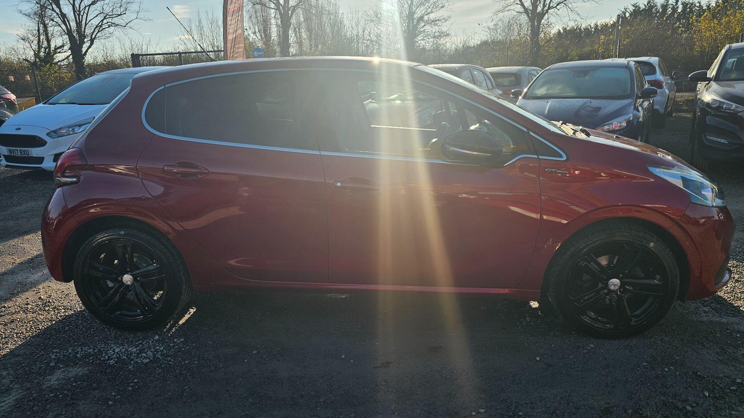 Used Peugeot 208 for sale - 76658355: Photo 8