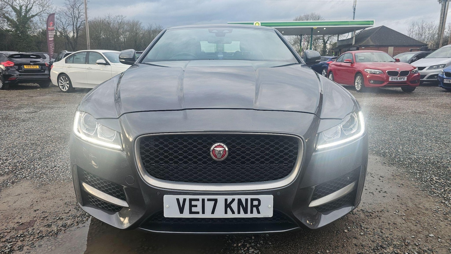 Used Jaguar XF 2017 for sale - 77496455: Photo 2