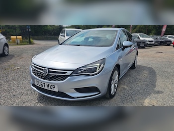 Used Vauxhall Astra 2017 for sale - 75519665: Photo