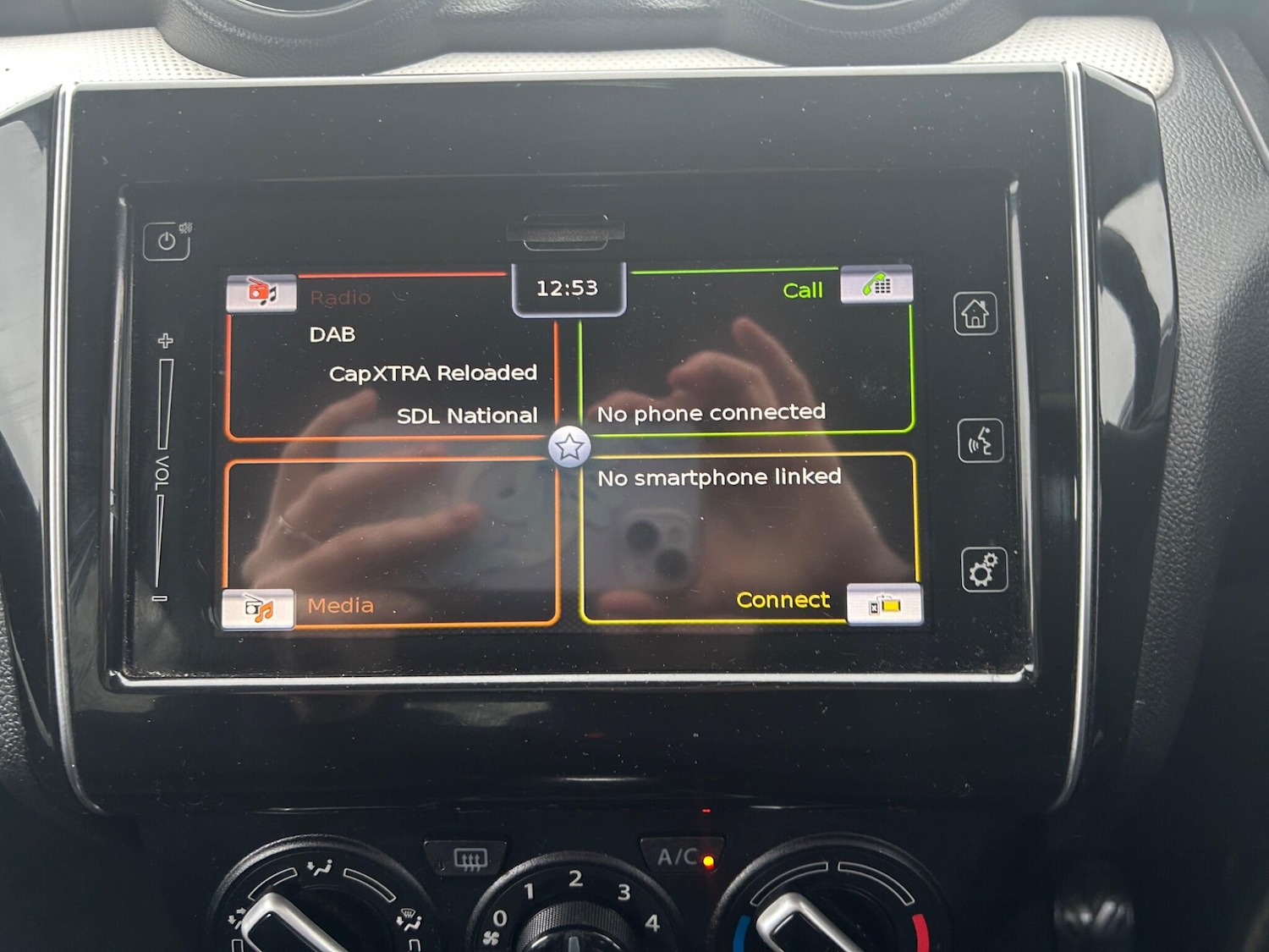 Used Suzuki Swift 2018 for sale - 77549908: Photo 36