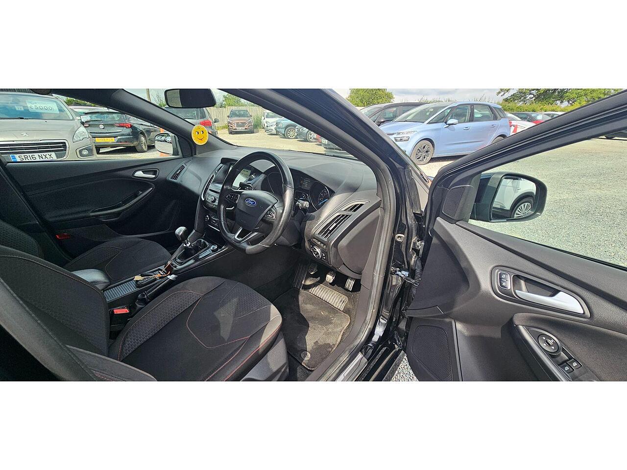 Used Ford Focus for sale - 77440511: Photo 15