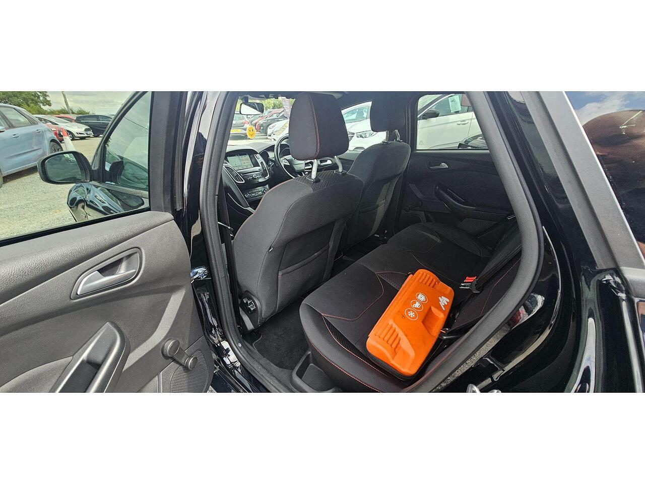 Used Ford Focus for sale - 77440511: Photo 22