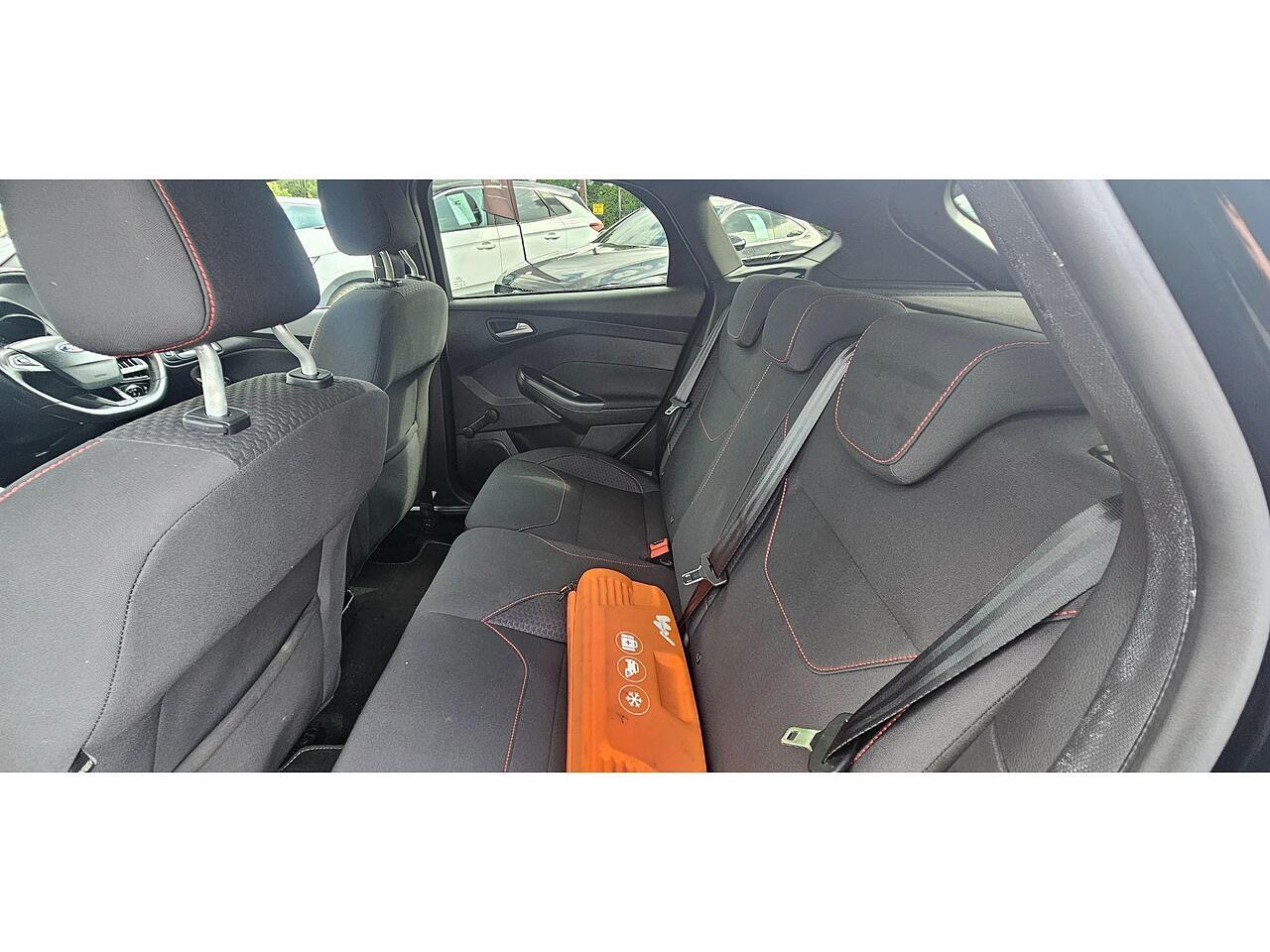 Used Ford Focus for sale - 77440511: Photo 24