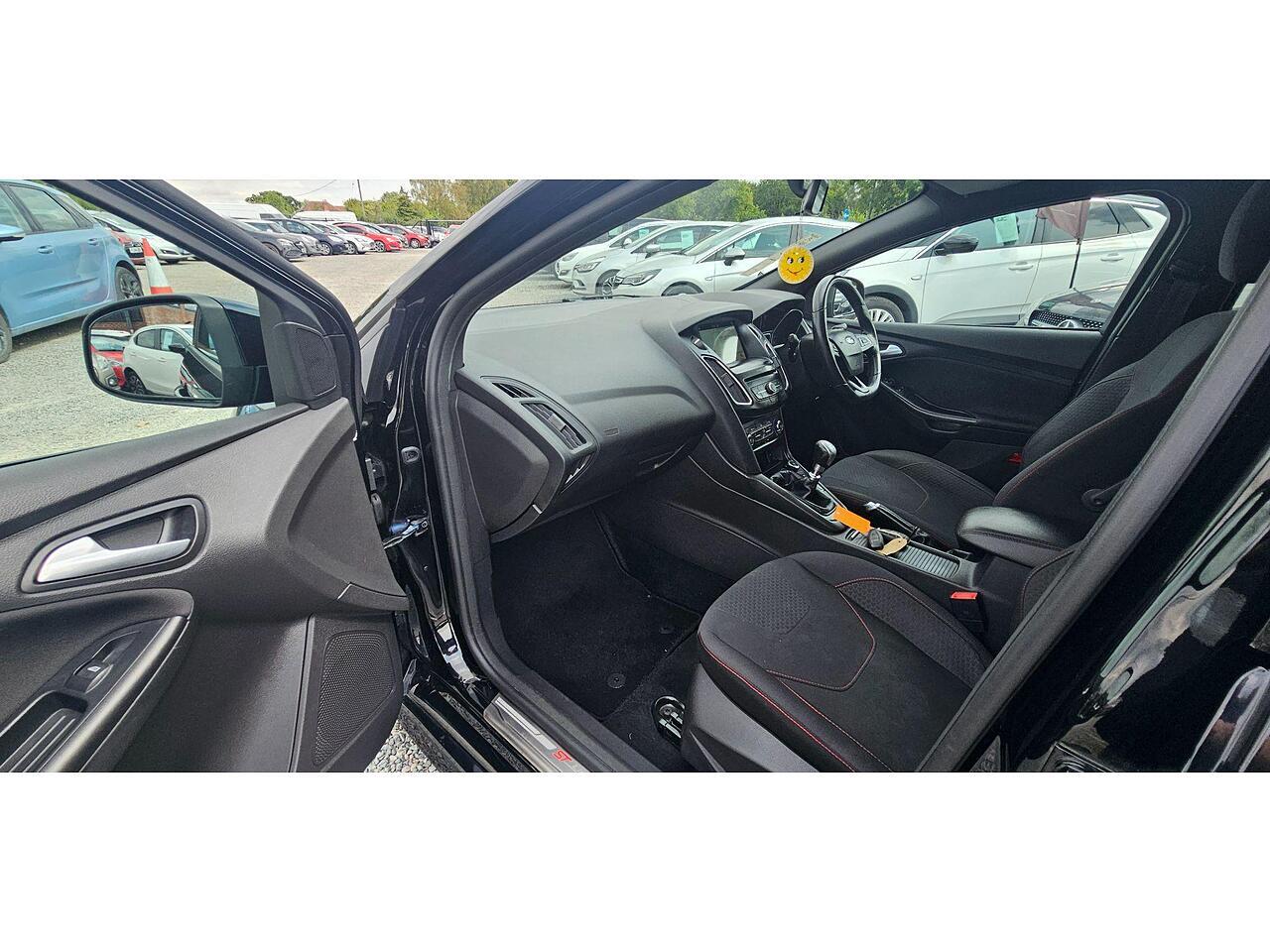 Used Ford Focus for sale - 77440511: Photo 25