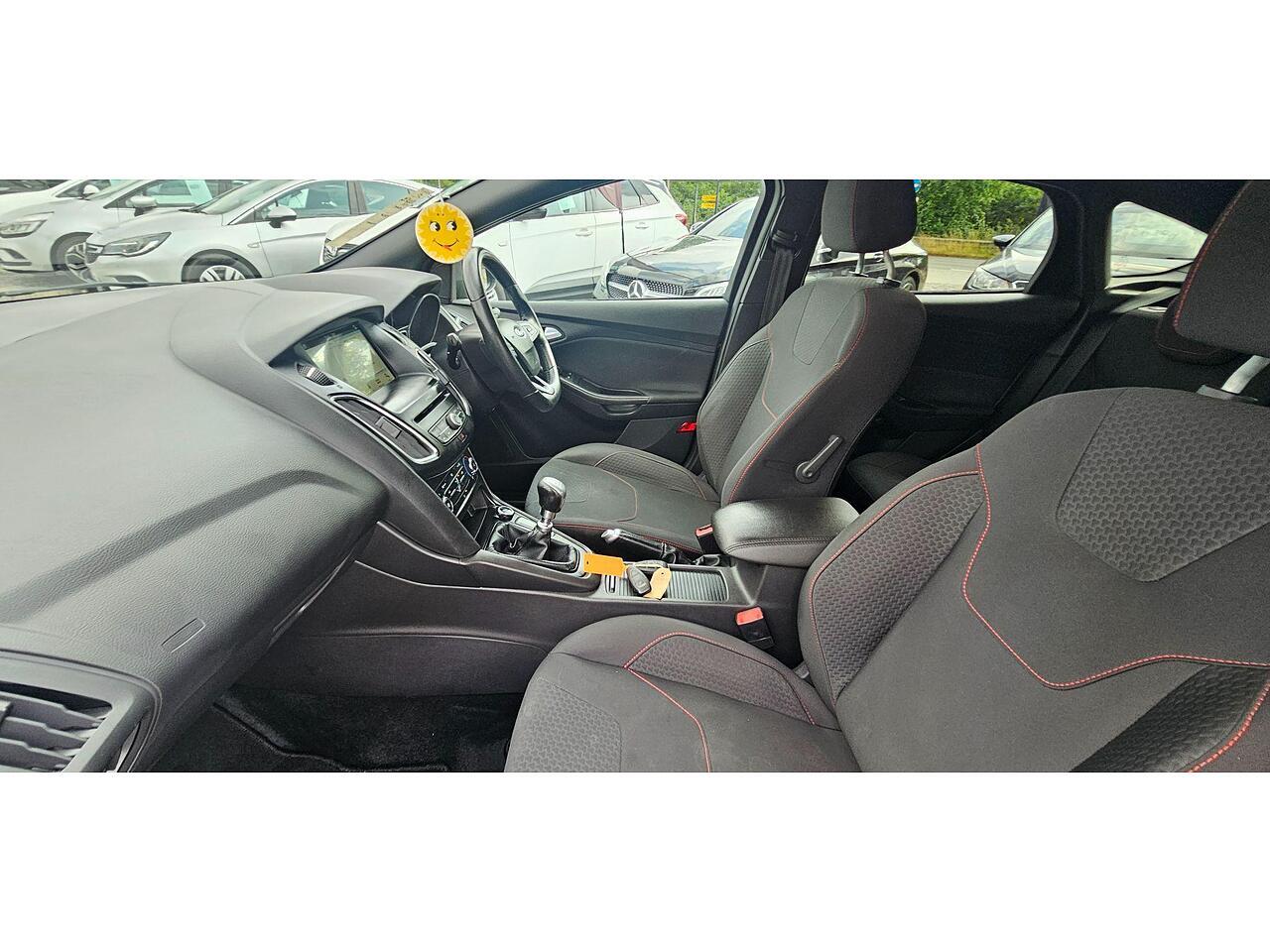 Used Ford Focus for sale - 77440511: Photo 27