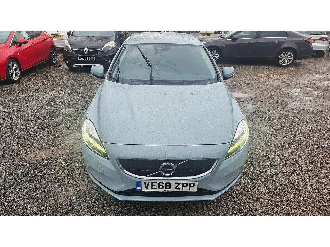 Used Volvo V40 2019 for sale - 76561311: Photo 10