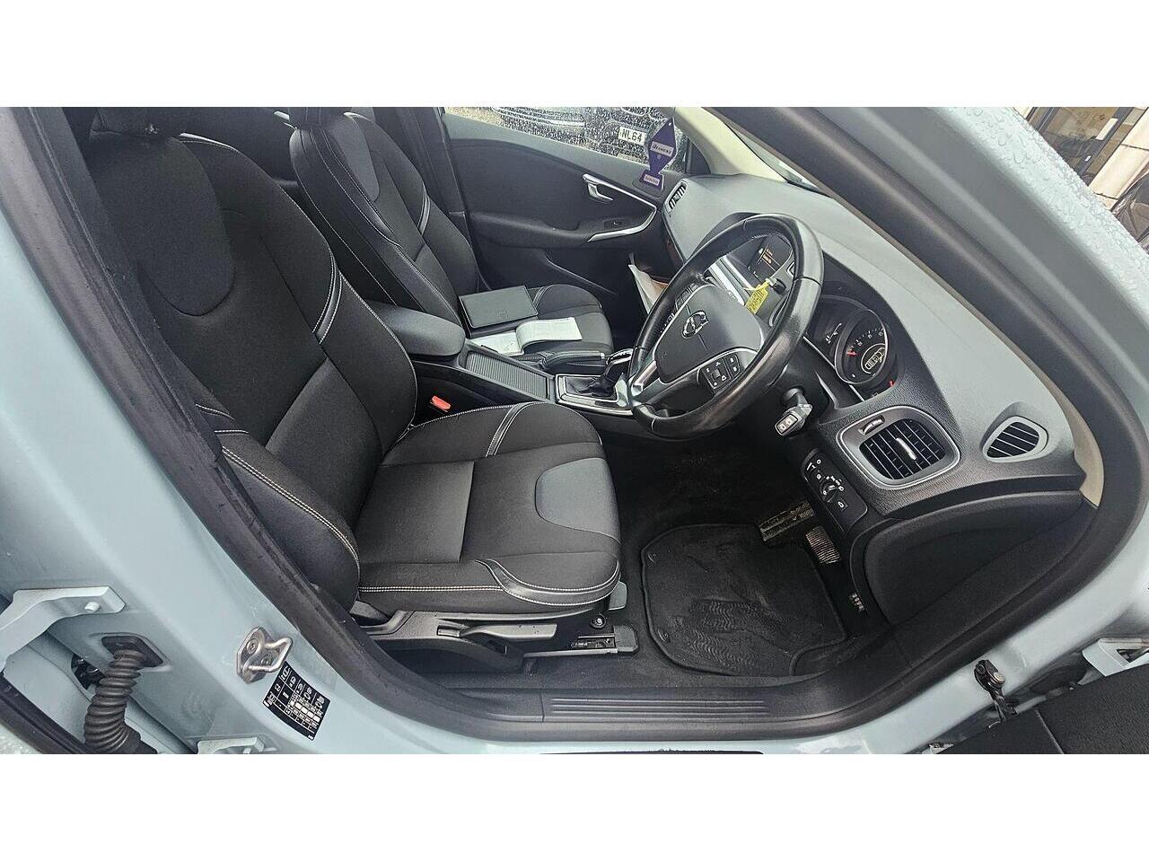 Used Volvo V40 2019 for sale - 76561311: Photo 12