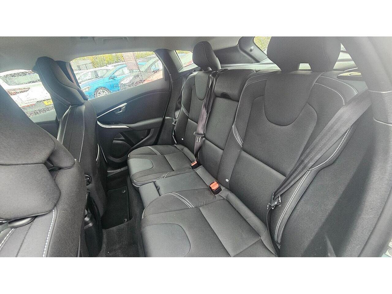 Used Volvo V40 2019 for sale - 76561311: Photo 19