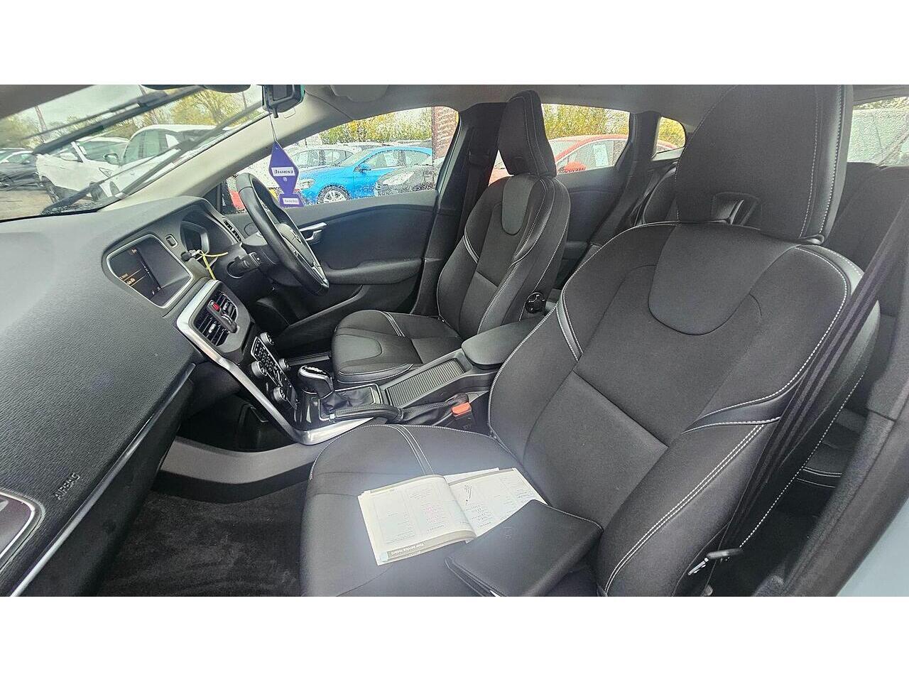 Used Volvo V40 2019 for sale - 76561311: Photo 22