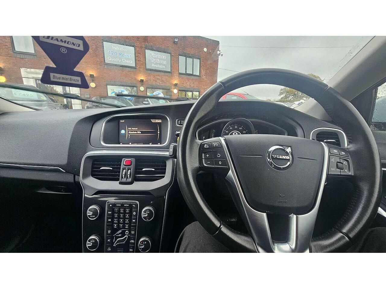 Used Volvo V40 2019 for sale - 76561311: Photo 25