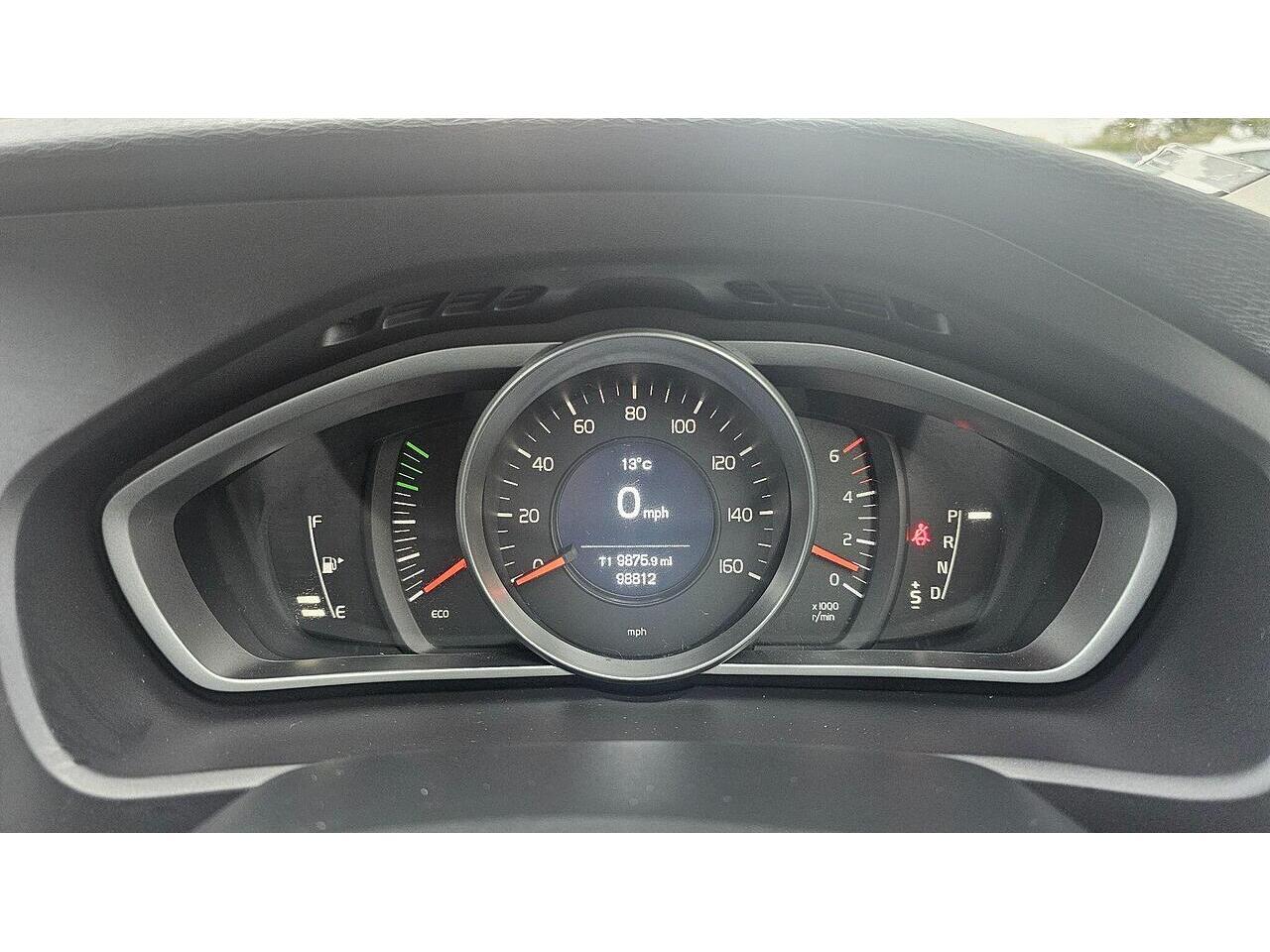 Used Volvo V40 2019 for sale - 76561311: Photo 31